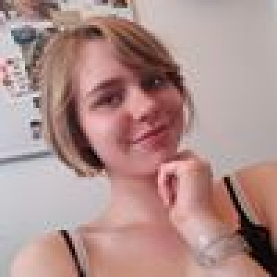 Lotte  zoekt een Kamer / Studio in Den Haag