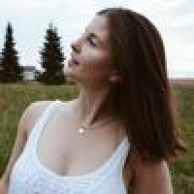 Justyna  zoekt een Studio in Den Haag