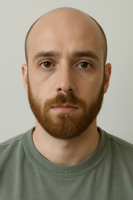 Davide is looking for a Room / Studio / Apartment in Den Haag