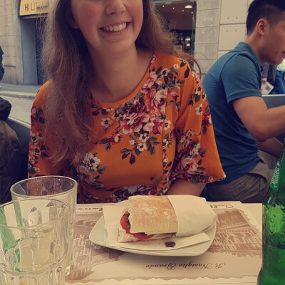 Tamara zoekt een Kamer / Studio in Den Haag