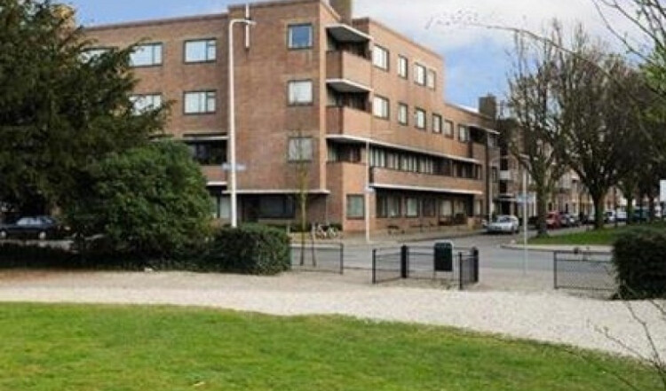 Jozef Israëlsplein, Den Haag
